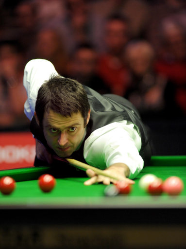 兰以历届欧 兰以历届欧