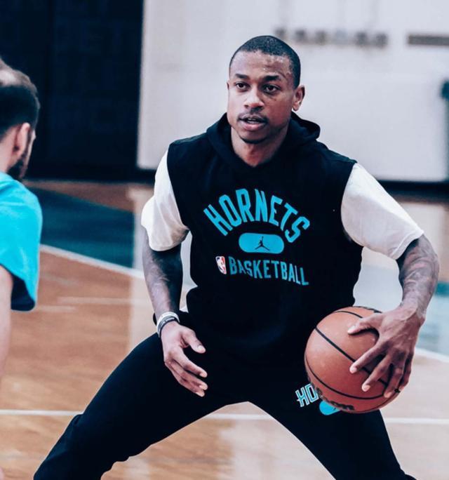 为近期球迷 为近期球迷