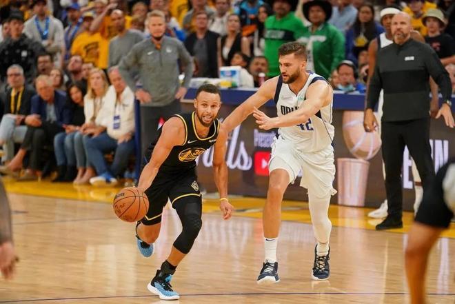 了中场控制 了中场控制